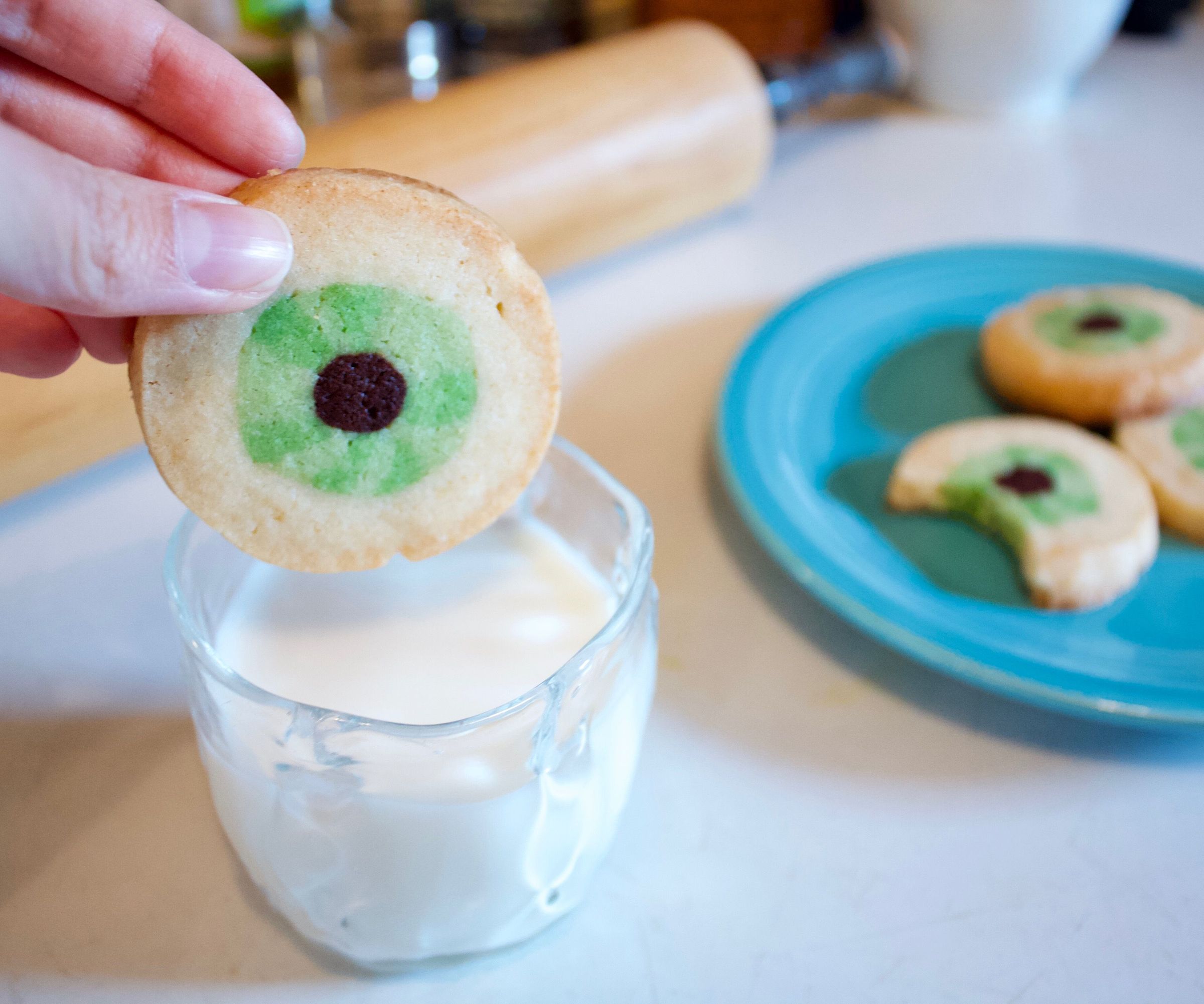 Eyeball Icebox Cookies