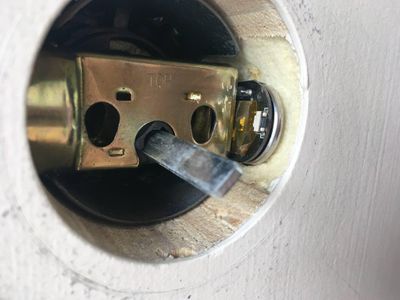 Invisible Zigbee Deadbolt Sensor