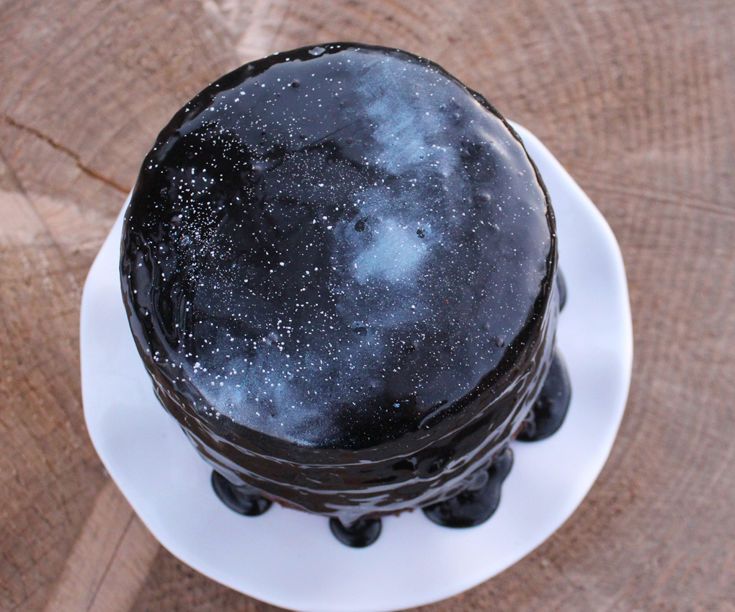 How to Make a Galaxy Layered Drip Cake