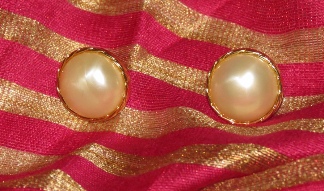 Turn Old Buttons Into Cute Little Earrings.