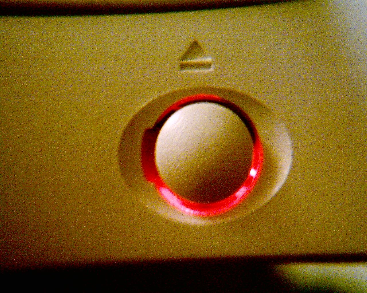 Light Up Your CD-ROM Drive's Buttons!