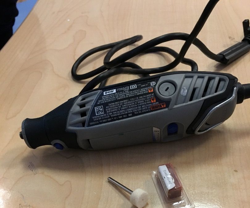 Uso De Un Dremel