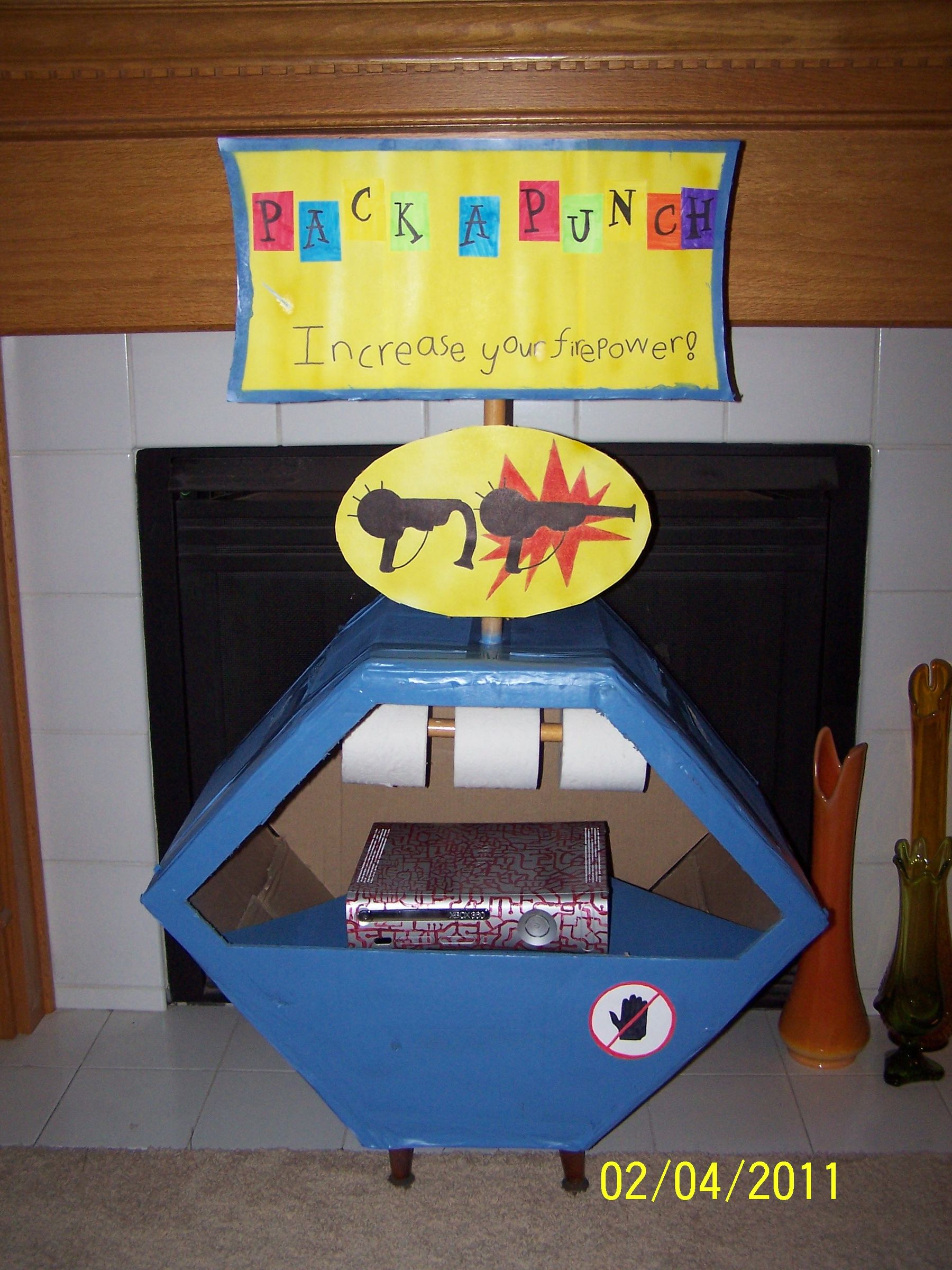 Pack-a-Punch Machine With Pack-a-Punched XBOX 360 (Modded Paint)
