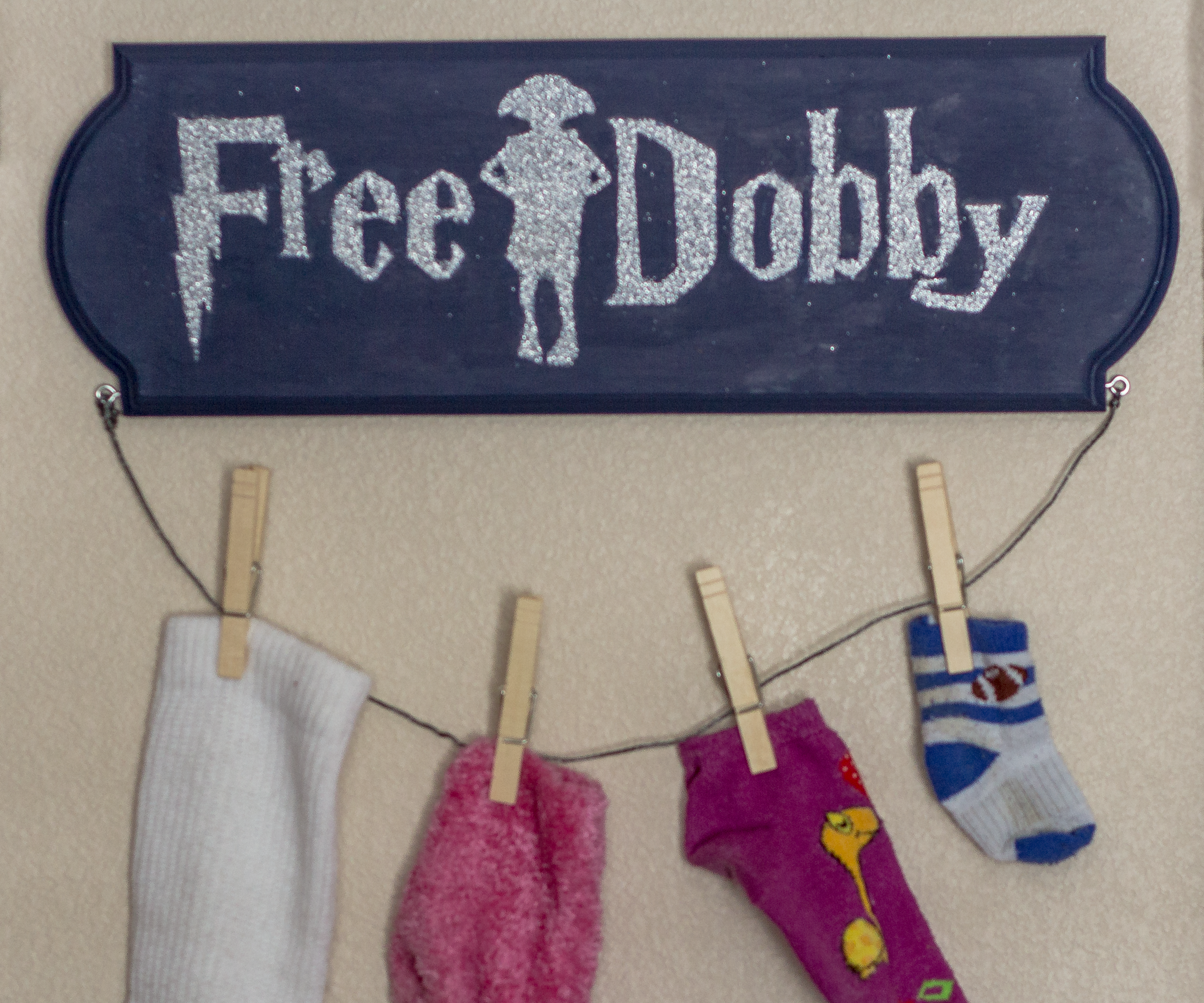 Free Dobby Sock Hanging Project