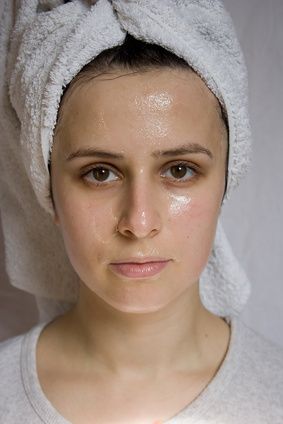 HOW TO CLEAN OILY SKIN TO REMOVE WHITEHEADS & BLACKHEADS