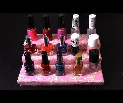 DIX: How to Make a Nail Polish Stand