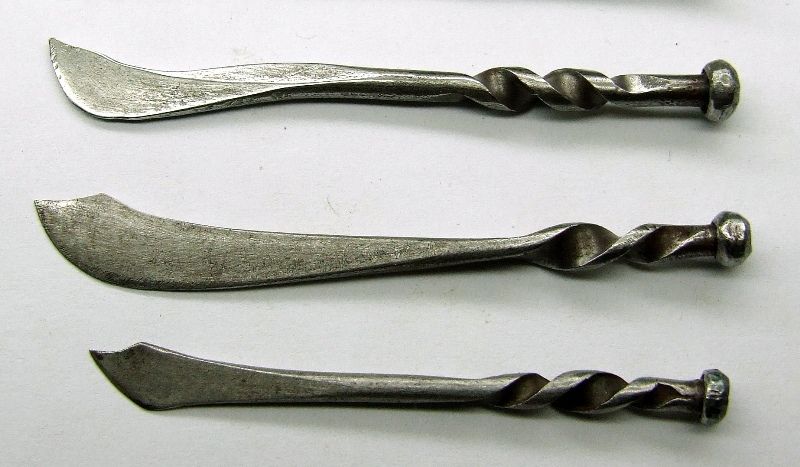 COLD FORGING a KNIFE FROM a NAIL