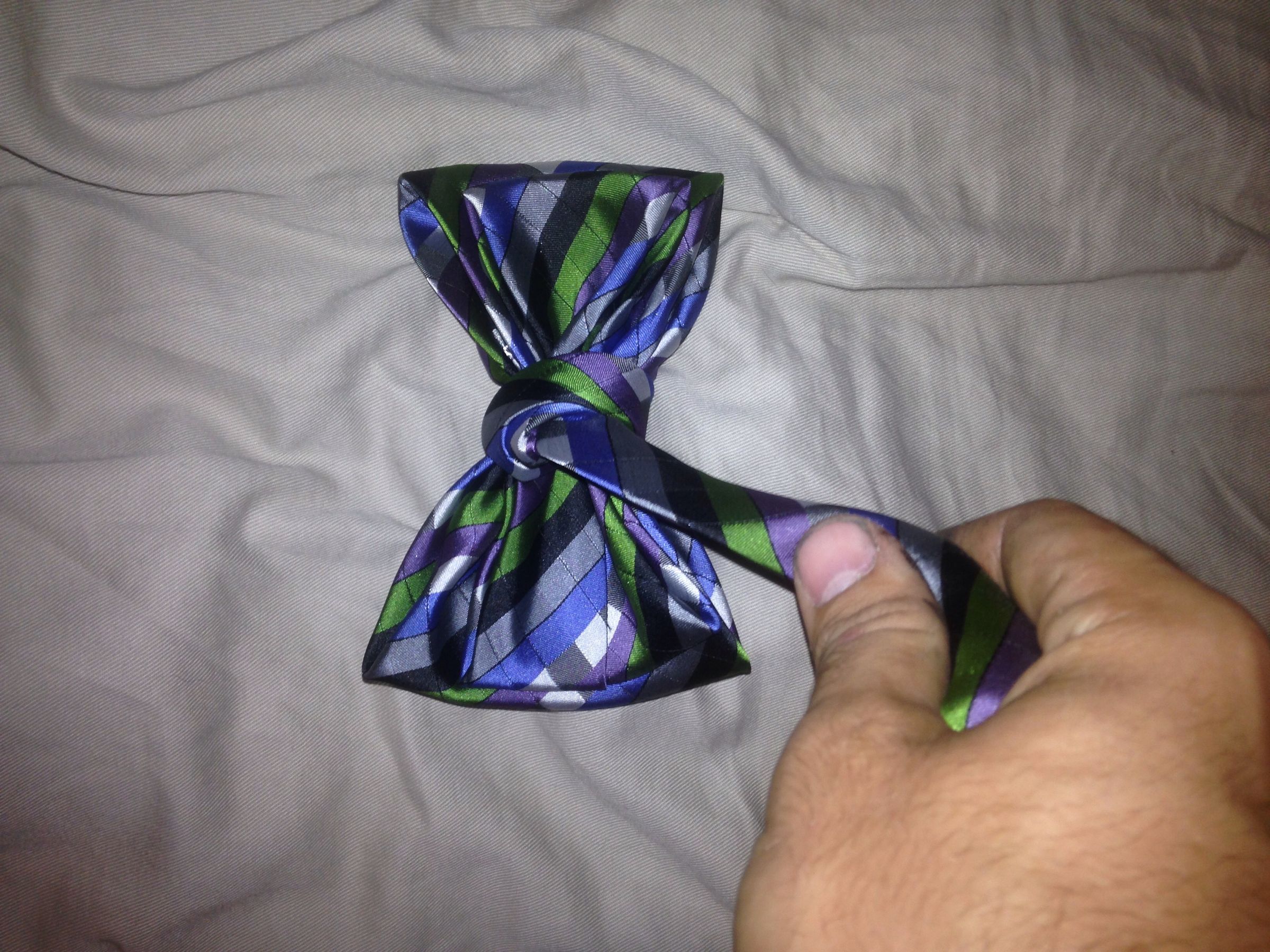 make a bow tie from a necktie