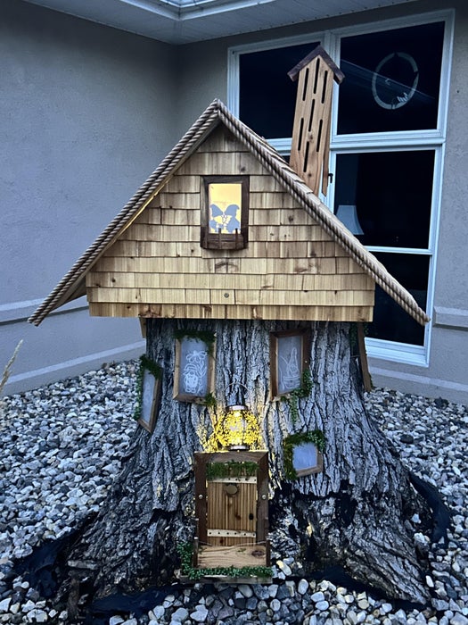 Illuminated Tree Stump Gnome Home