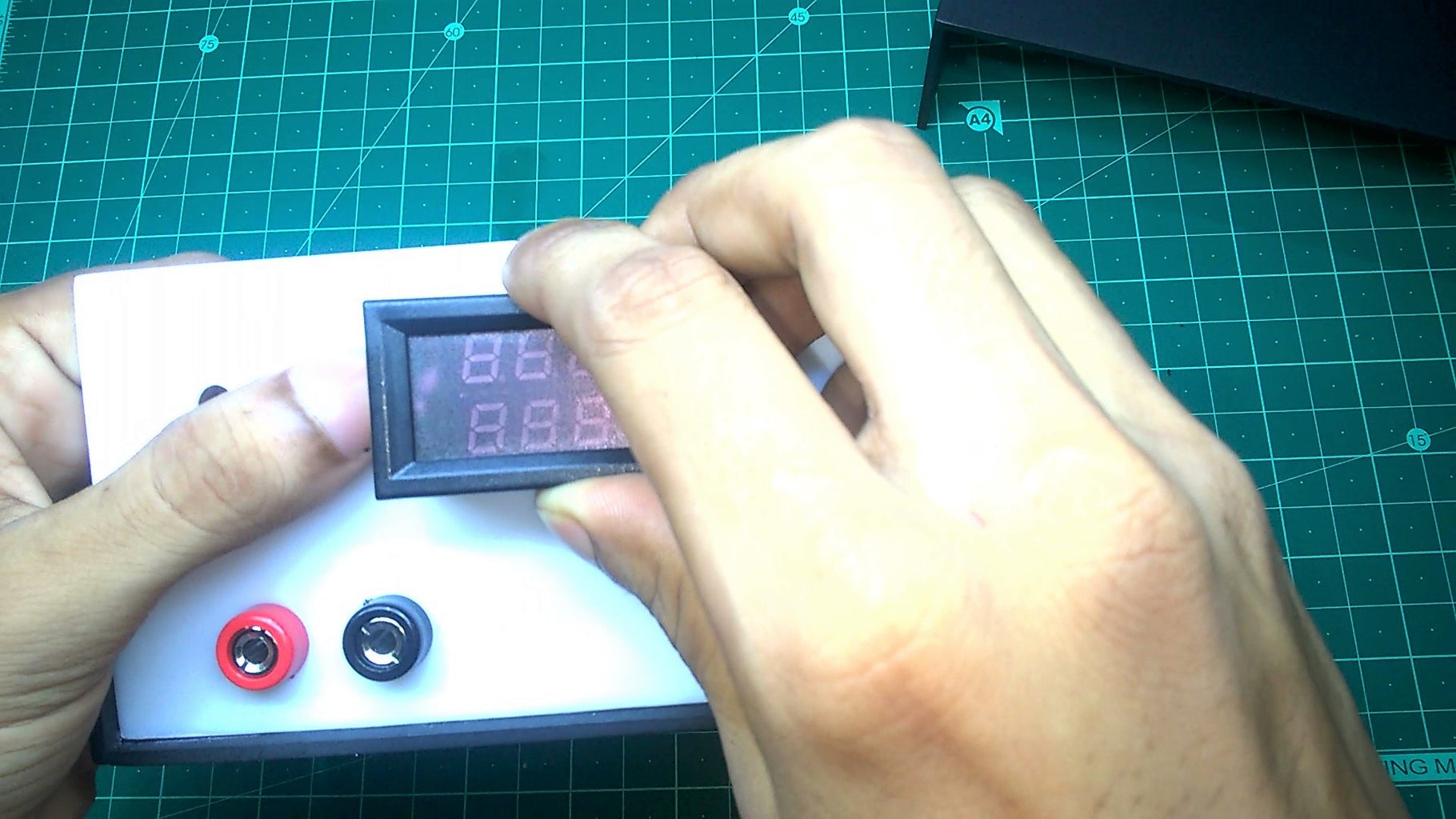 DIY Variable Power Supply With Adjustable Voltage and Current : 14 ... Circuit Diagram