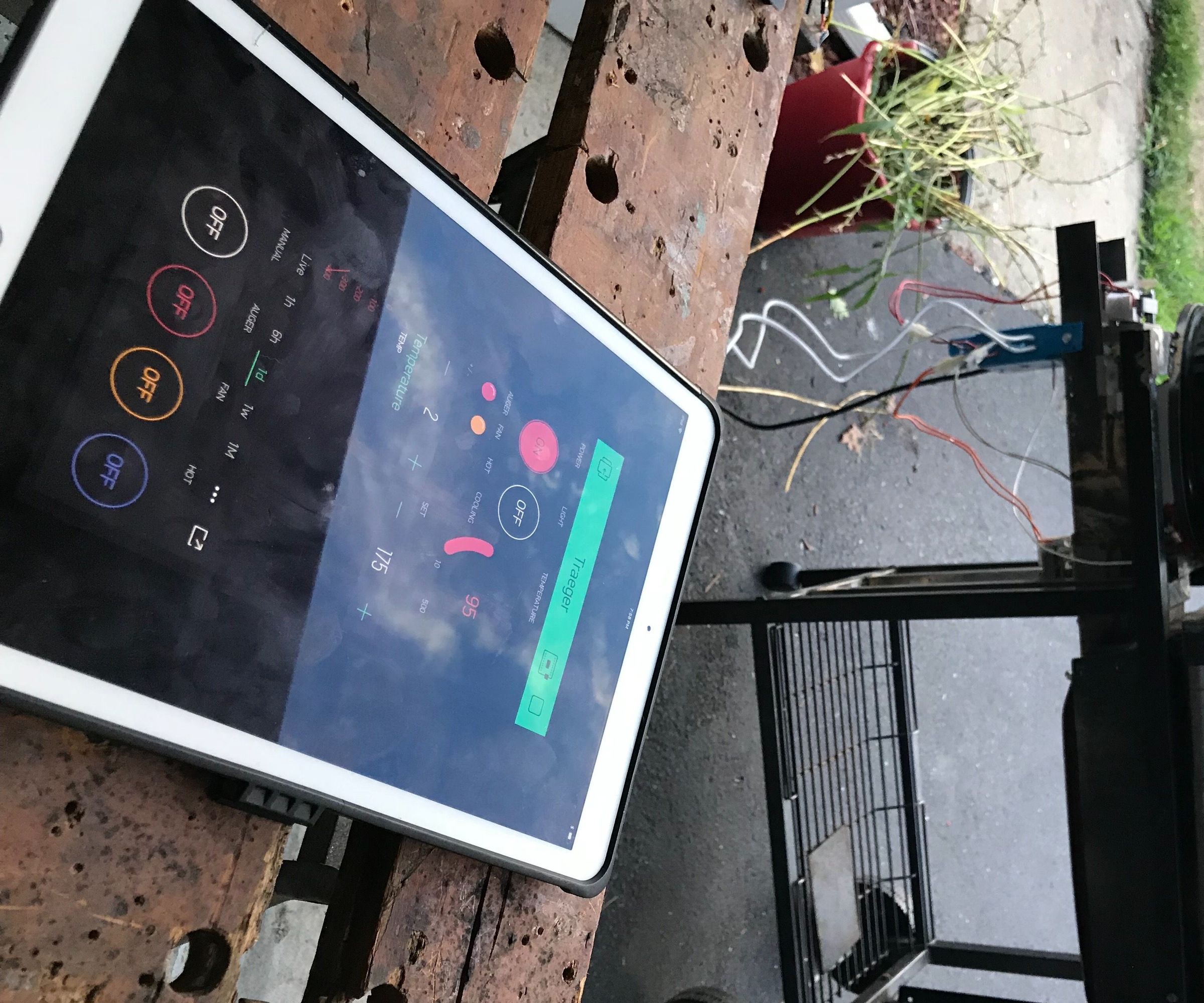 Phone/Tablet Controlled Pellet Grill (Traeger)