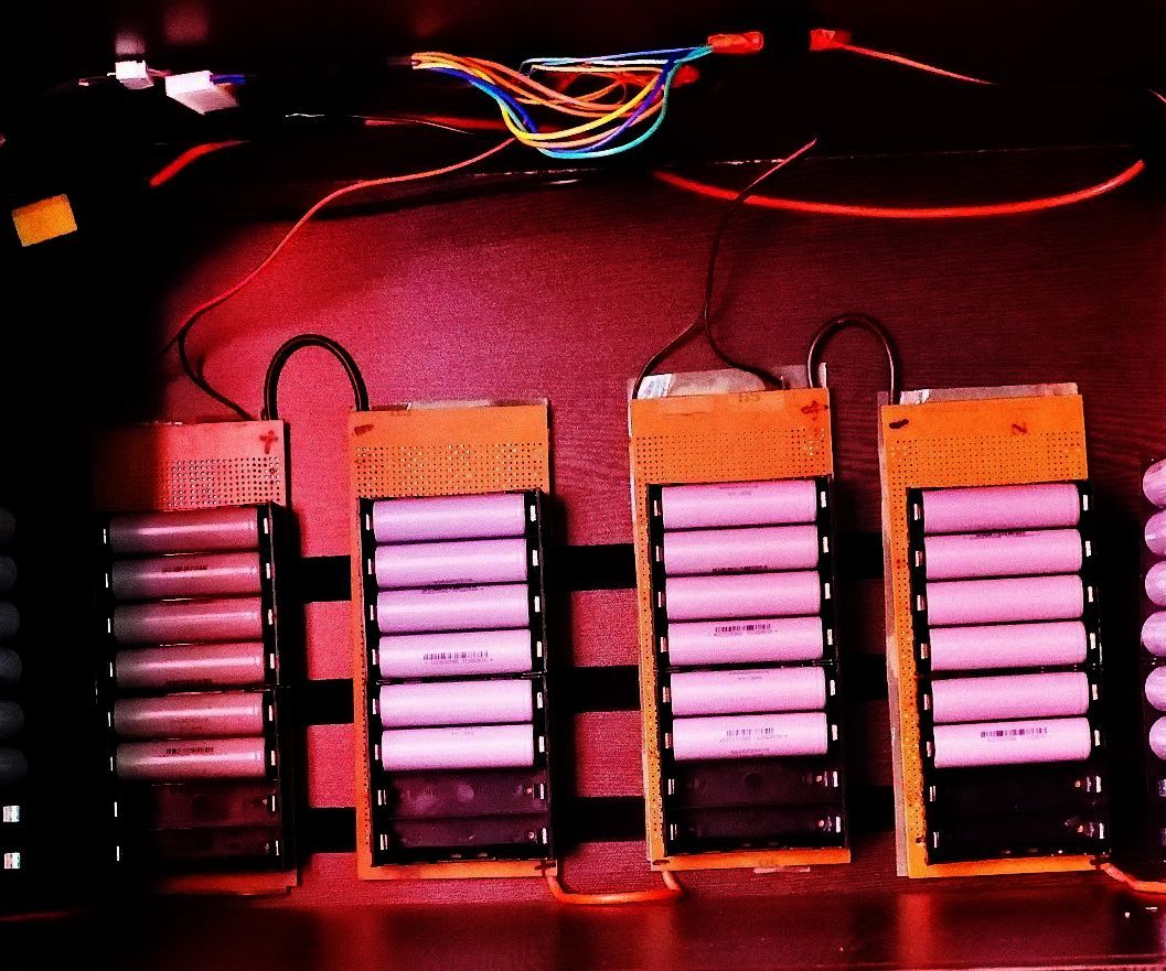 24V Mini PowerWall Using 6S Lithium-ion 18650 Cells