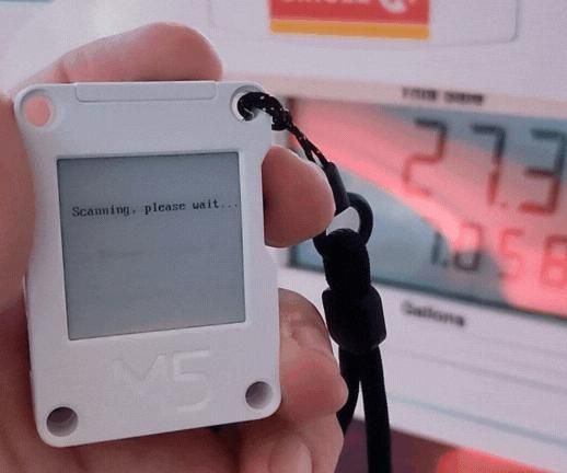 Making an E-ink ESP32 Credit Card Skimmer Detecting Keychain