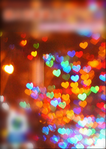 Romantic Portrait in Valentine's Day   Teach You to Photograph the Heart Shaped Extrafocal Photo