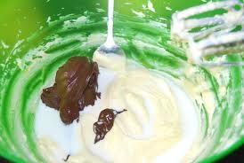 How to make marshmellow nutella cream ?