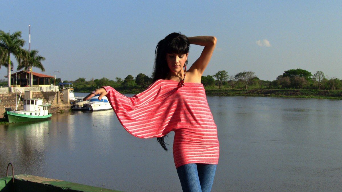Create a Chic One Shoulder Bat Sleeve Top