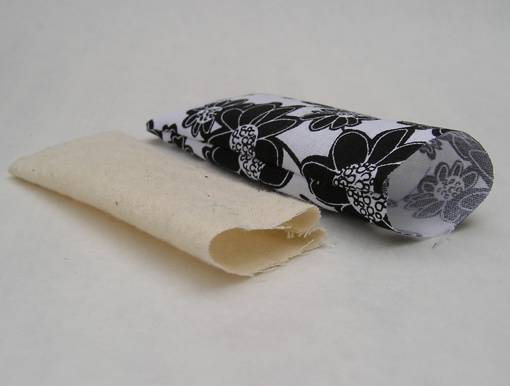 Emery Pincushion Keeps Pins and Needles Sharp Sew Useful Entry 6 Steps (with Pictures