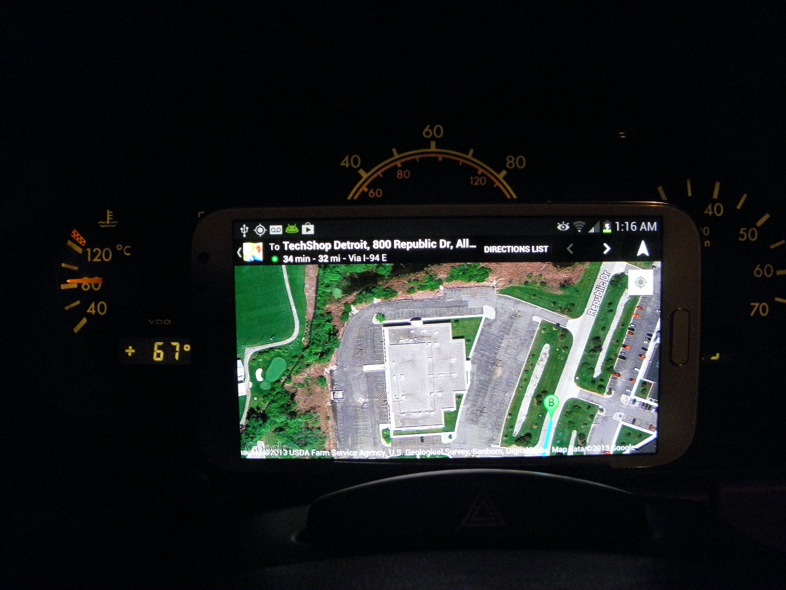 Android GPS Bracket.  2nd Apps for Suction Cups.  I Made It at TechShop.
