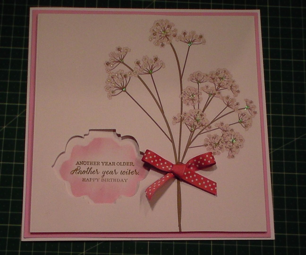 Make a Pretty & Quick Floral Aperture Rubber Stamp Card 