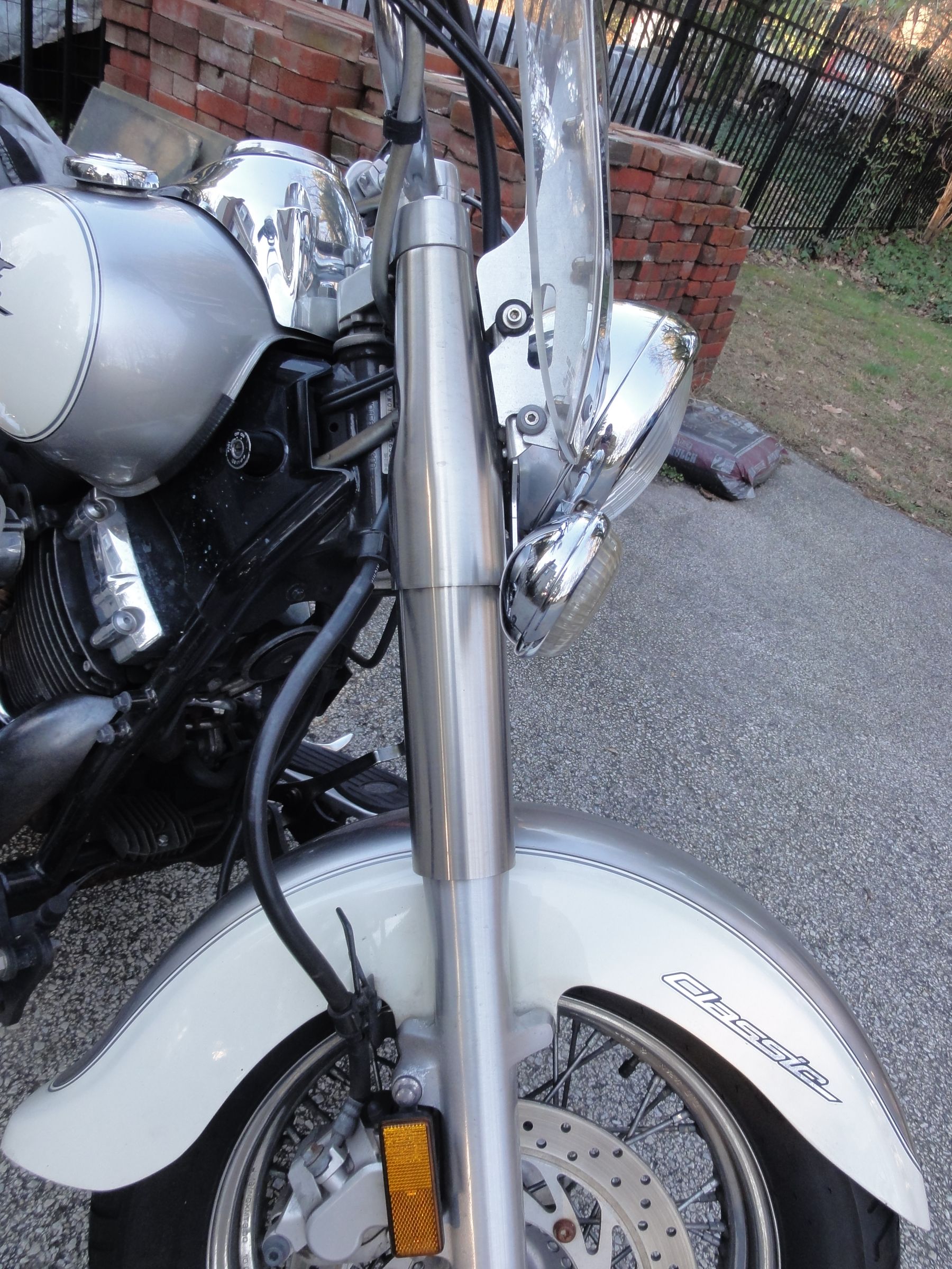 Motorcycle Lowers (low Deflectors) 6 Steps (with Pictures