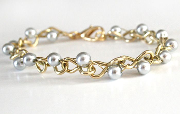 Inspiration: Chains and Pearl Beads to Make Bracelets Plan