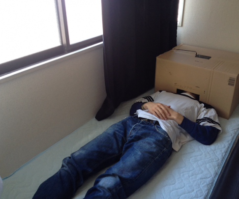 How to Make a 0$ EASY TO CARRY Private Home Theater (Cheapest, Easiest,Coolest)