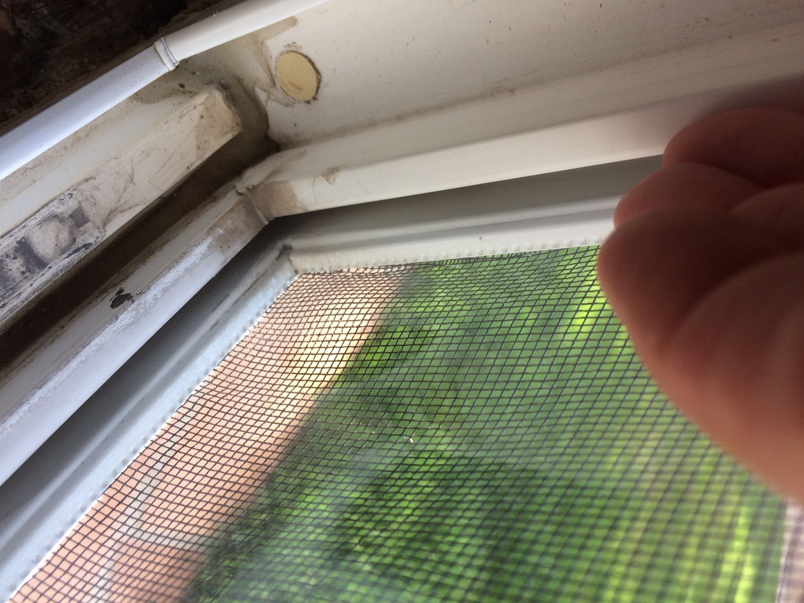 Open Sliding Window When It's Raining 4 Steps Instructables