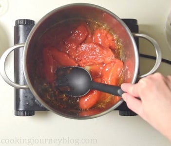 Cook Tomato Sauce