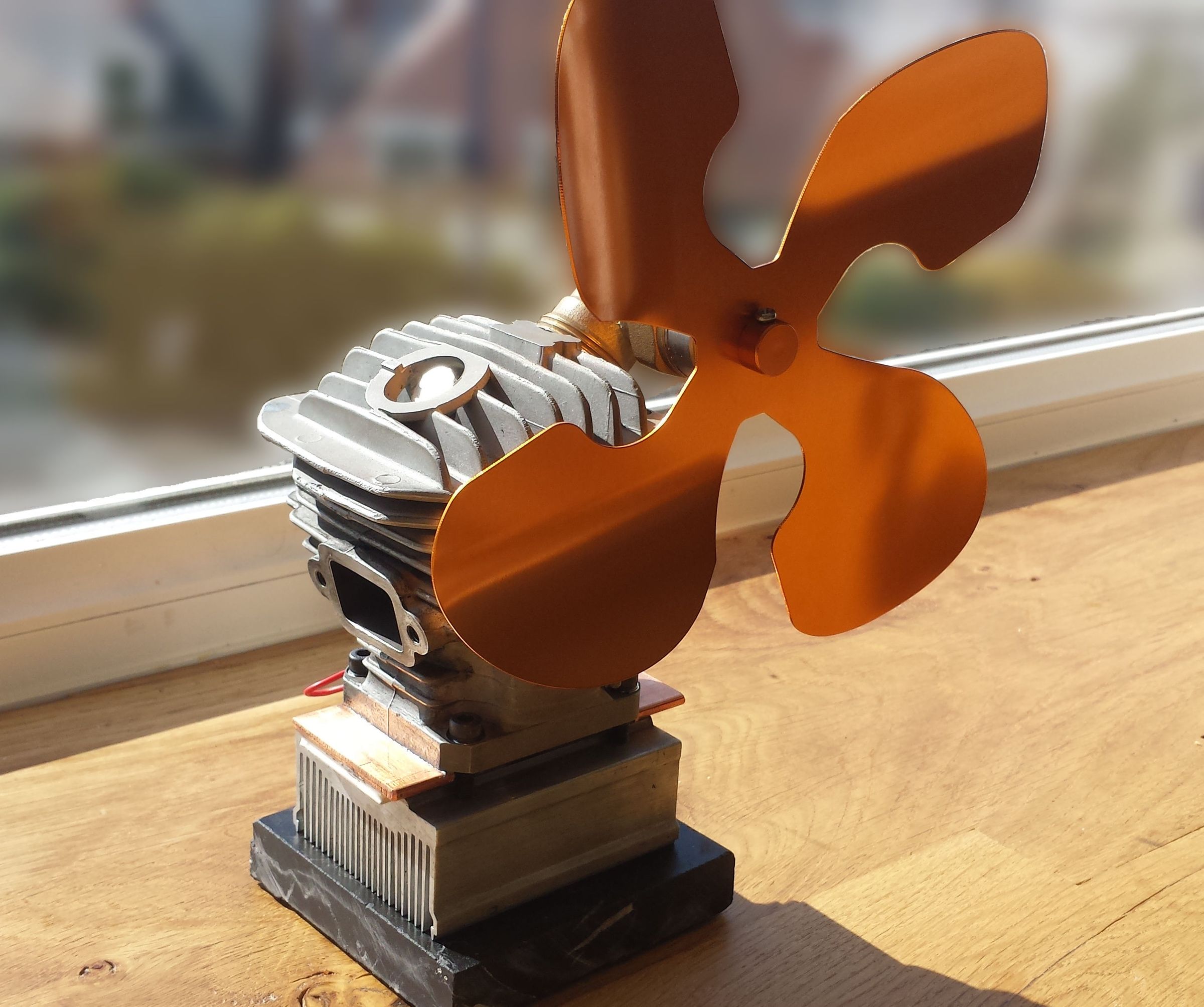 Improved Stove Top Fan (from Junk)     