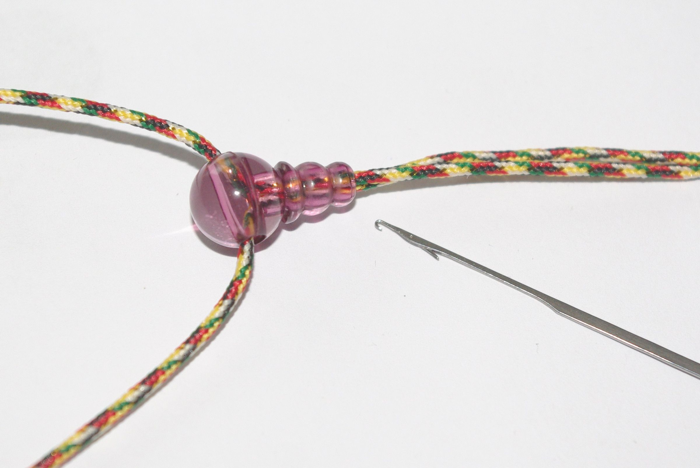 Threading a Guru Bead 2