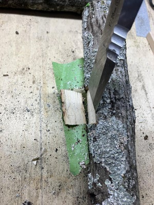 Optionally: Add Leg Braces