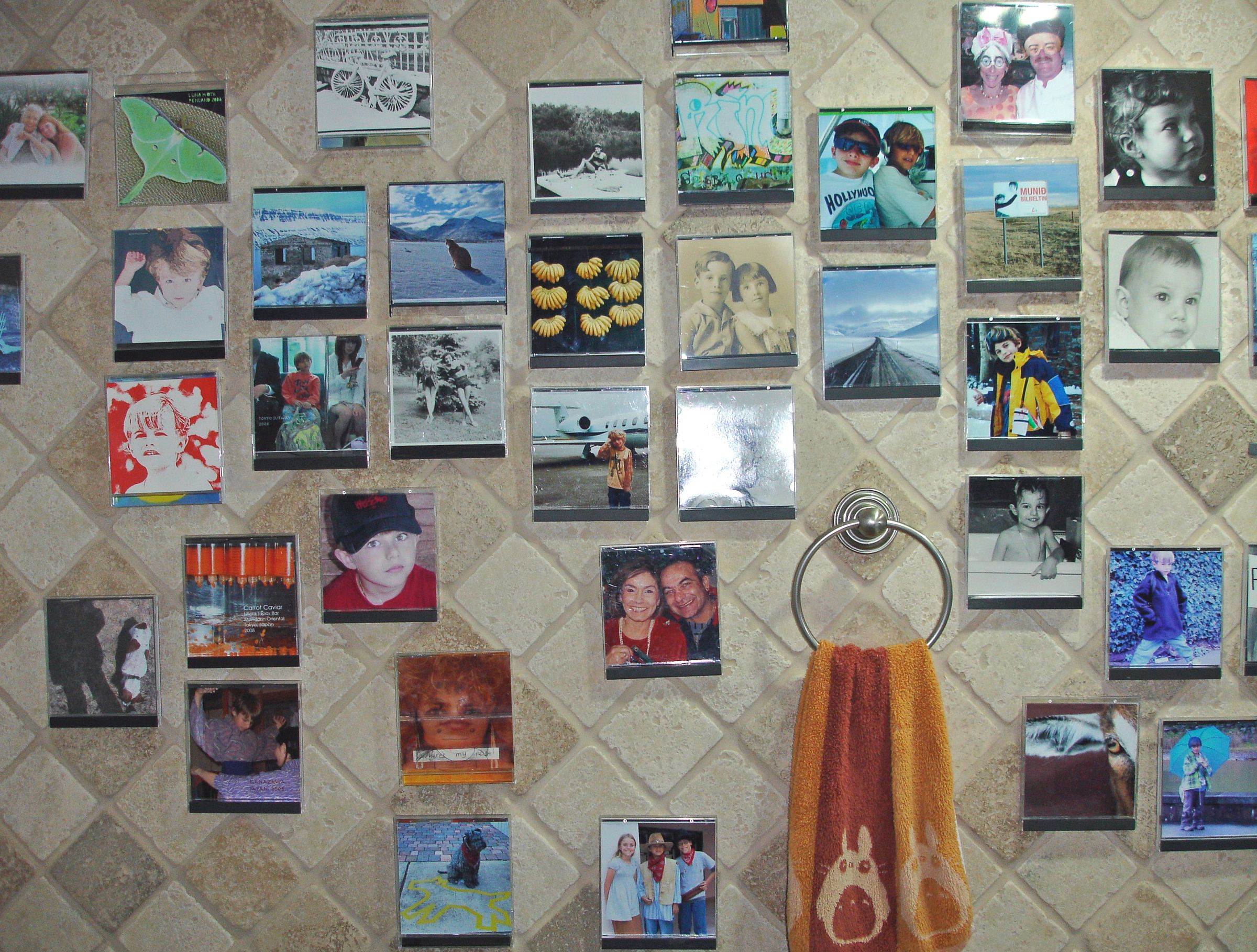 How to Recycle Jewel or CD Cases Into Picture Mounts 7 Steps