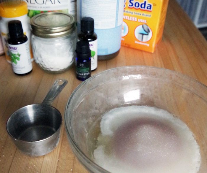 Homemade Men’s Hand Scrub!