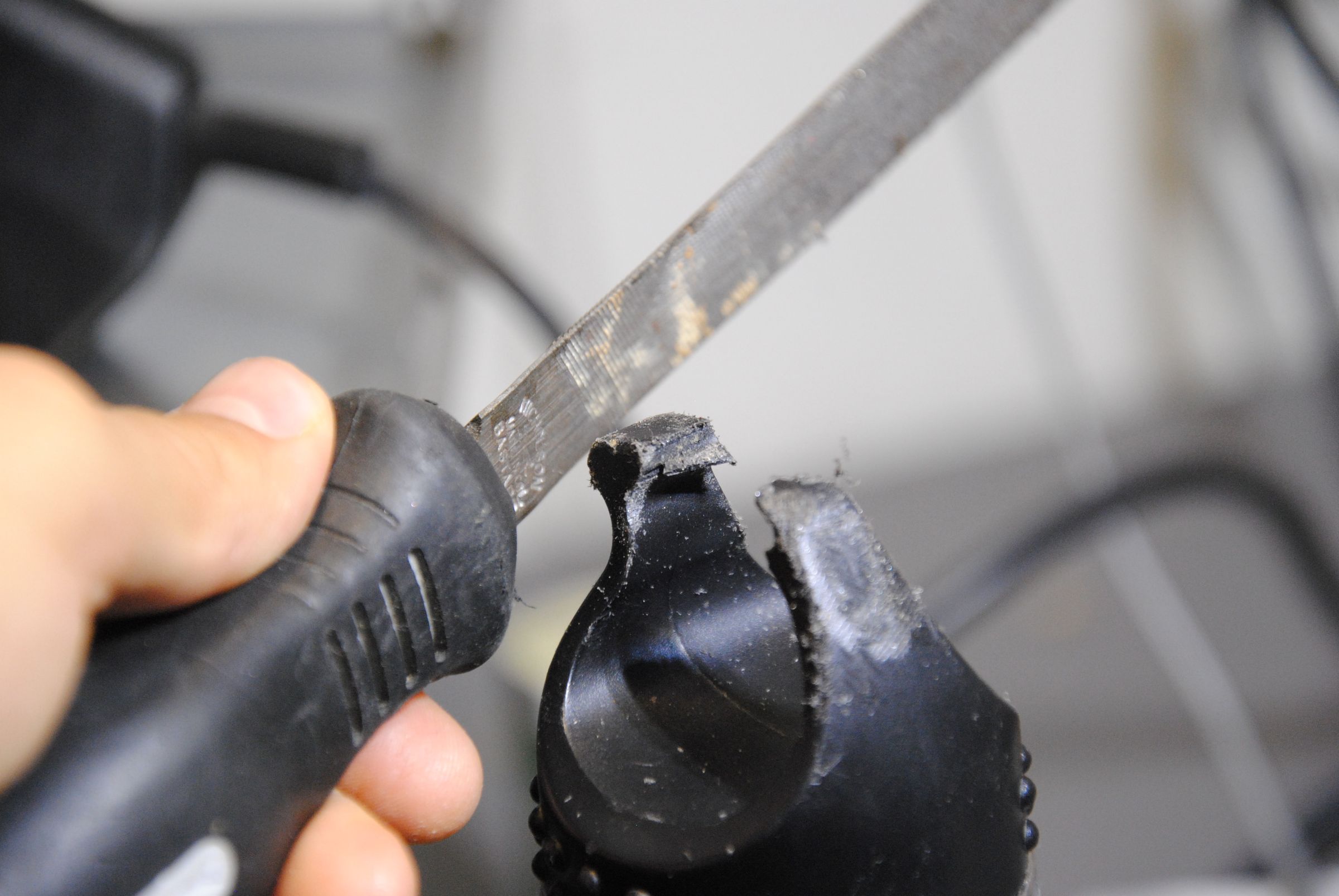 How to Repair Broken Plastic Parts (Broken Bottle Cap) 5 Steps (with Pictures) Instructables