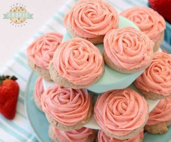 Frosted Strawberry Cookies
