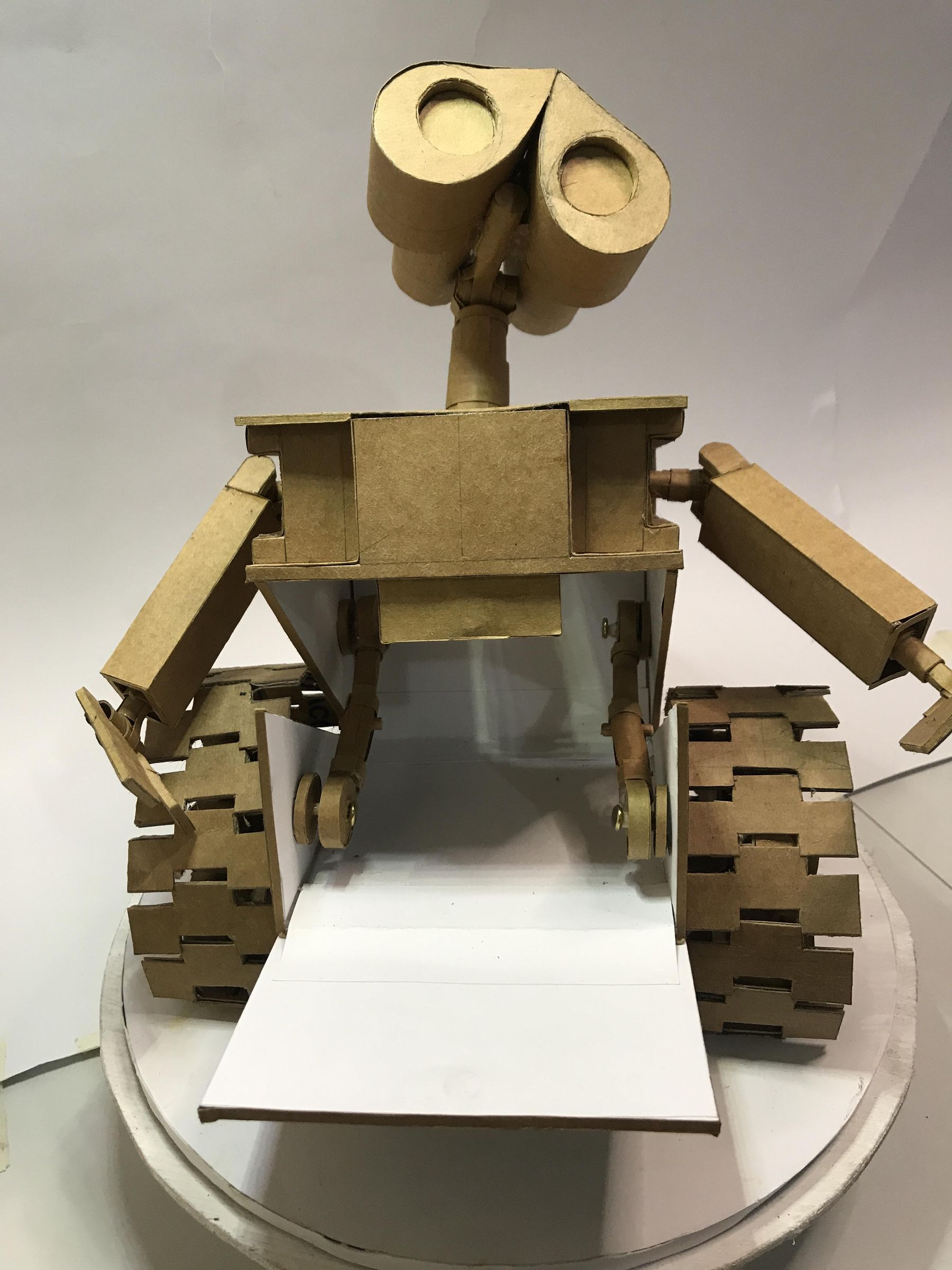 HOW TO MAKE WALL E FROM CARDBOARD 12 Steps Instructables