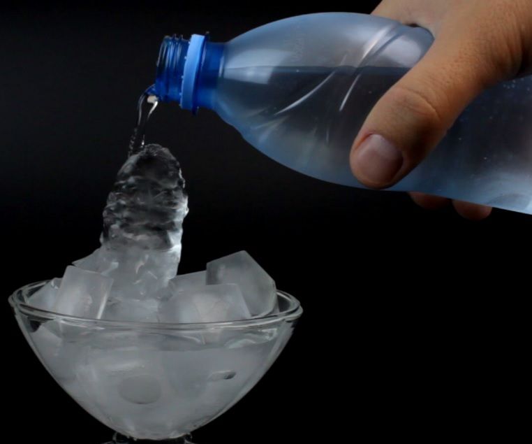 7 Awesome Tricks and Science Experiments