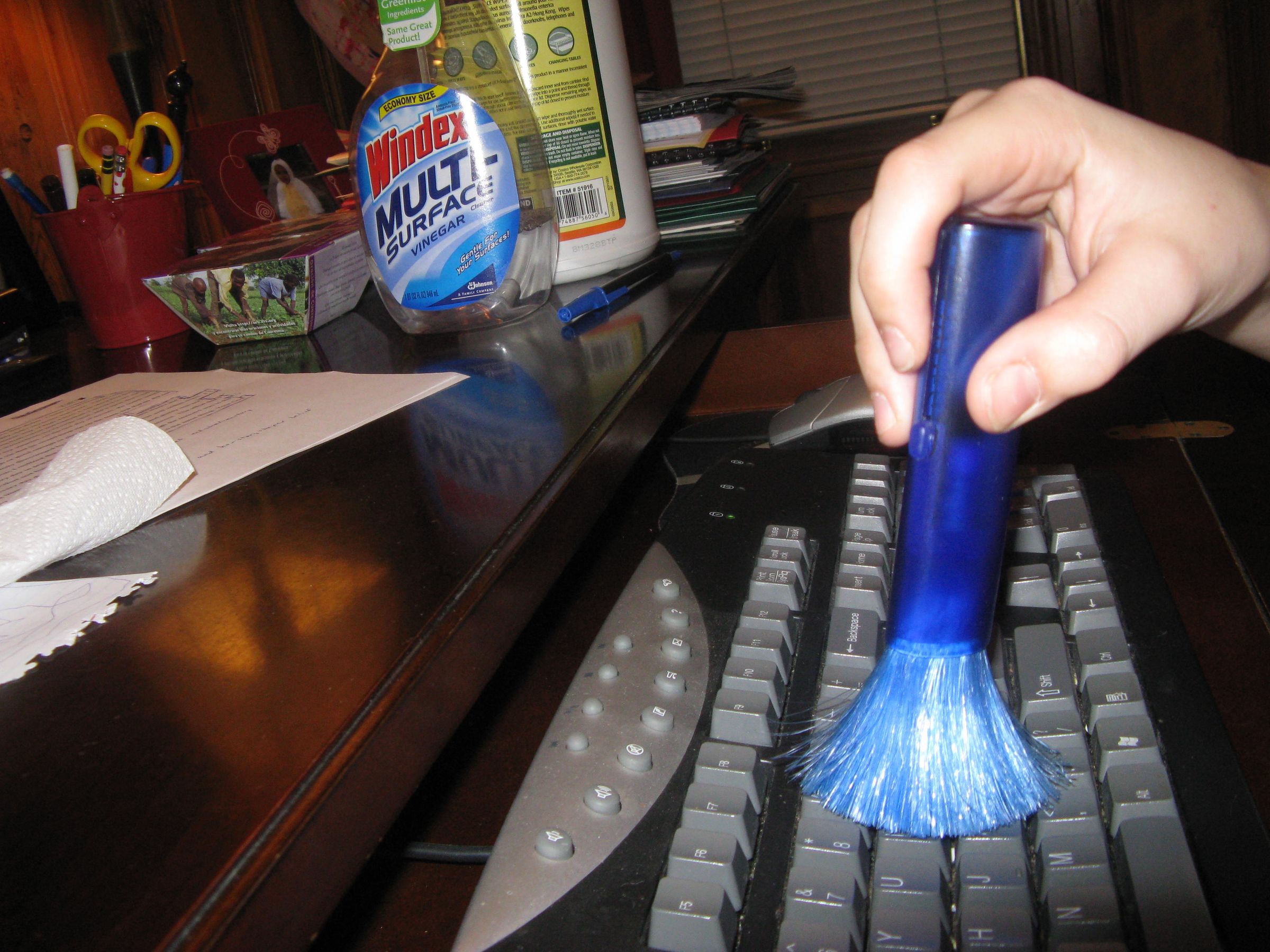 How to Clean a Keyboard 5 Steps Instructables