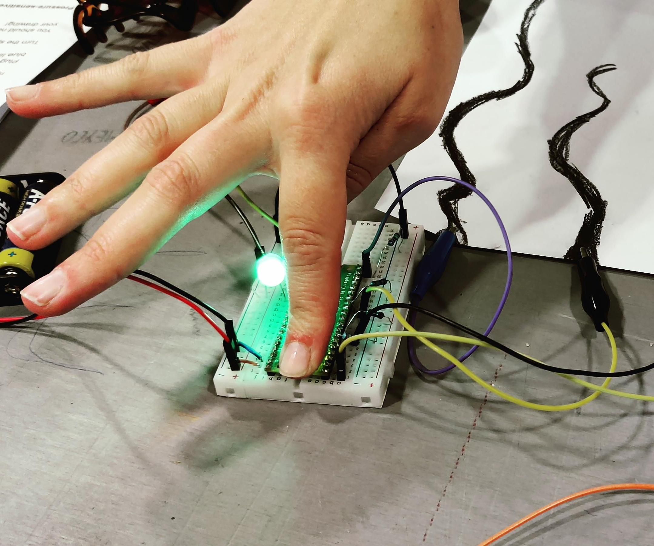 Touch-sensitive Pencil Art With RGB Light and Pico Synthesizer