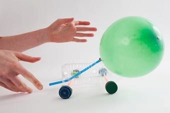Make Your Own 4-Wheel Balloon Car