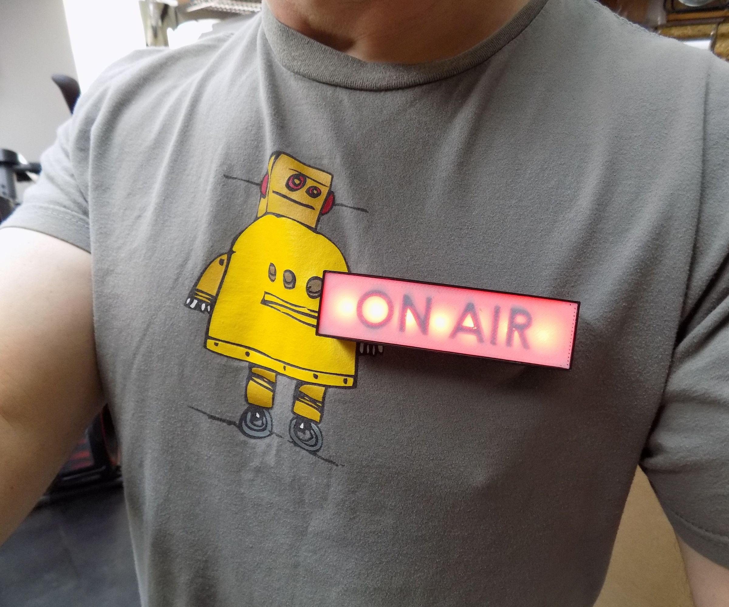 Bluetooth "On Air" Lapel Pin