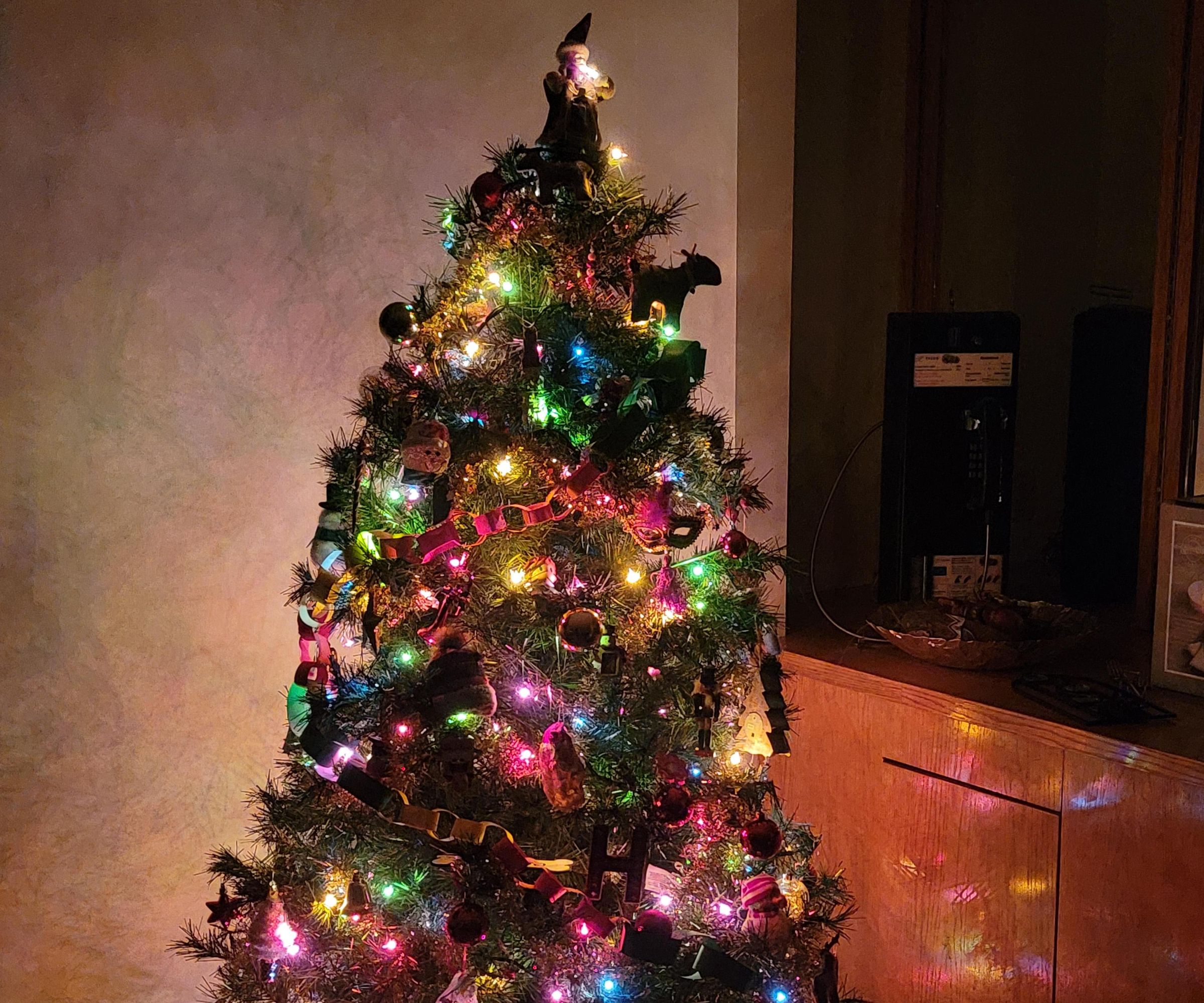 Making Your Christmas Smarter With Phidgets