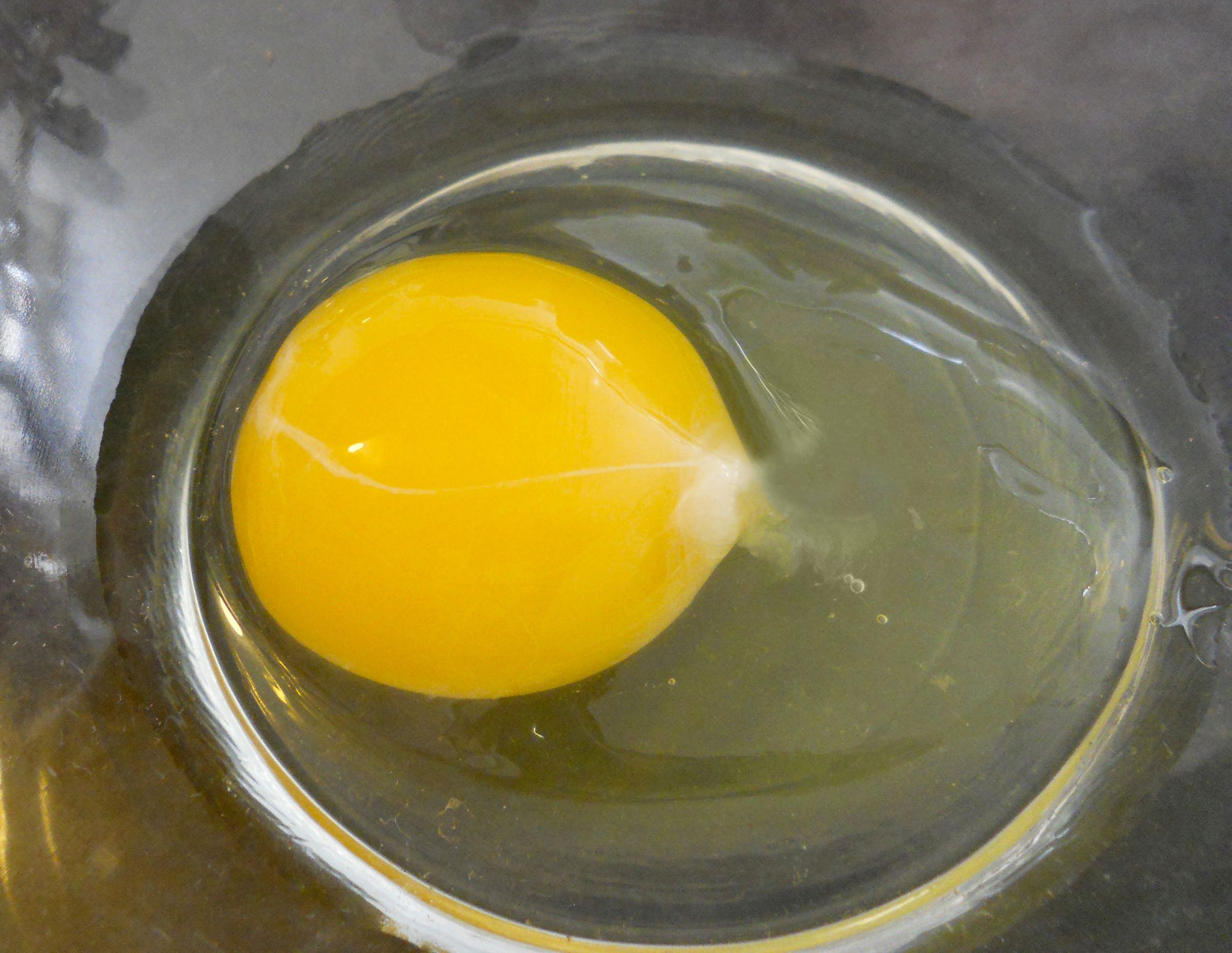 Removing Eggshell Bits From Eggs (with Pictures) Instructables