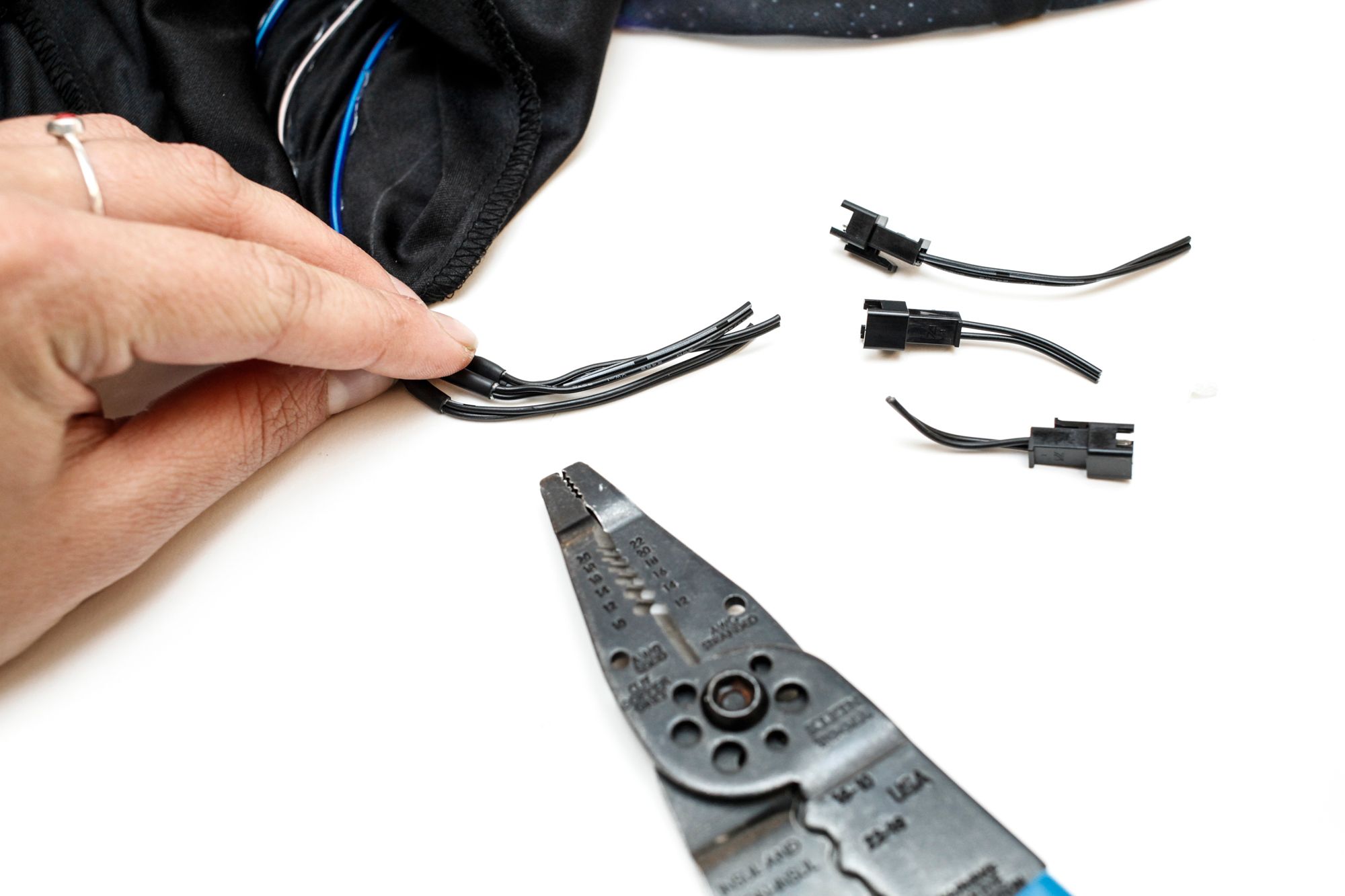 EL Wire Dress 9 Steps (with Pictures) Instructables