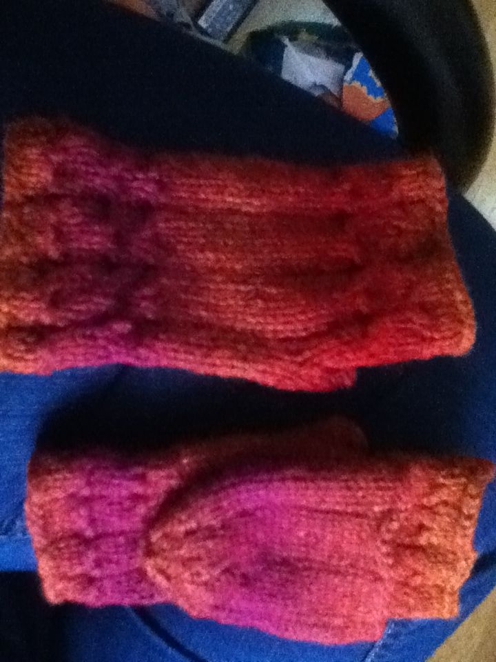 Making My Mittens Convertible (flip-tops)