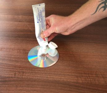 Clean Your Scratched Cd/dvds With Toothpaste : 3 Steps (with Pictures ...