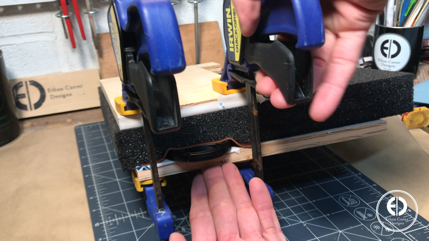 How to Make a Leather Camera Strap W/ Useful Accessories! : 10 Steps