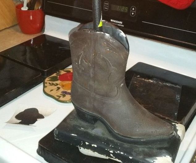 Upcycling Indoor Lamp to Outdoor Lamp