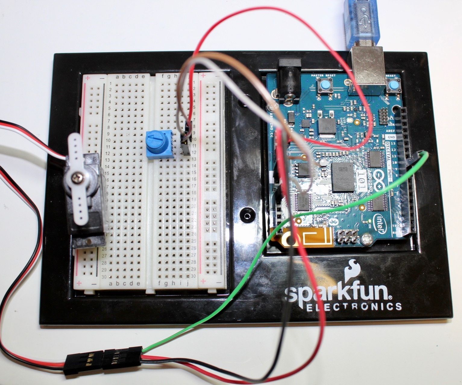 Potentiometer-controlled Servo