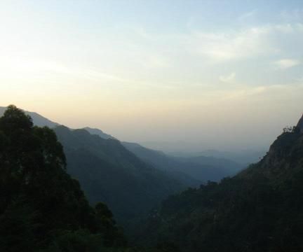 How to Spend Your Leisure Time in Ella